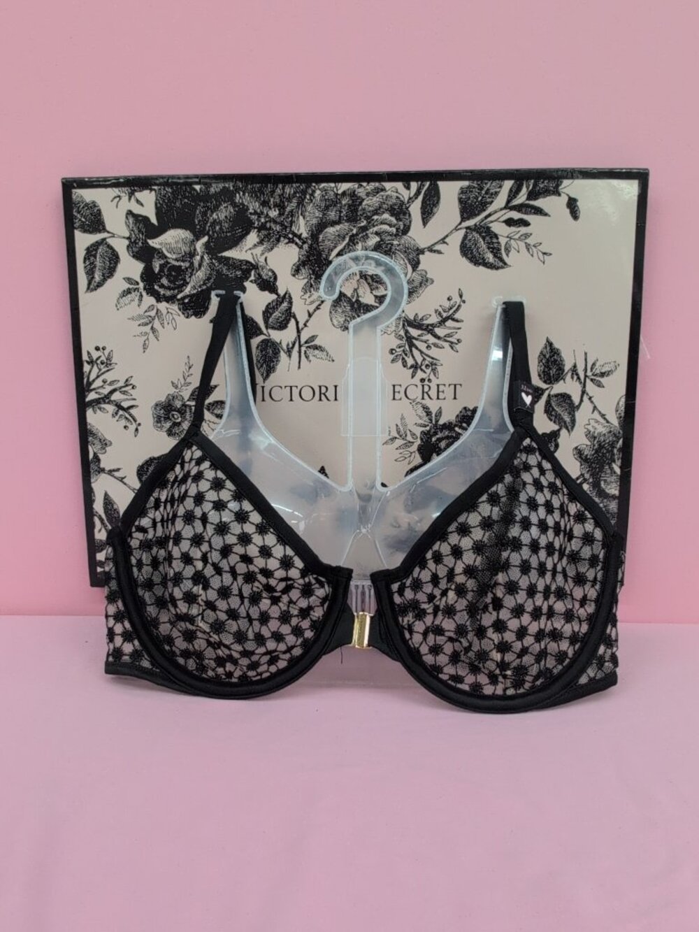 Victoria's Secret Unlined Starburst Mesh Front-Closure Demi Bra 32DD Black
